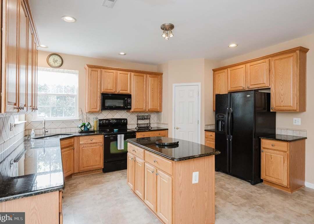 Vantage Courts Grand Rapids