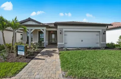 Skyline Plaza Detroit